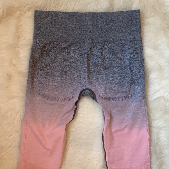 Gymshark Ombré Leggings - Picture 4 of 5